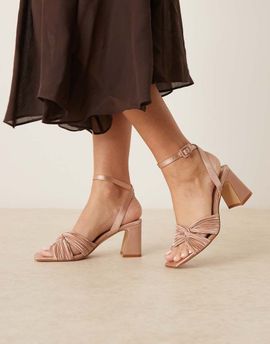 Be Mine Be Mine Bridal Divaa plissé block heeled sandals in blush satin-pink