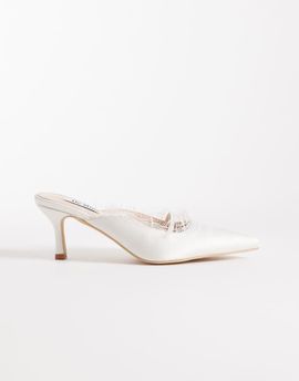 Be Mine Be Mine Sabrina kitten heel mules in ivory lace-White