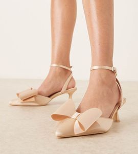 Be Mine Wide Fit Be Mine Wide Fit Bridal kitten heel shoes with bow in rose satin-pink