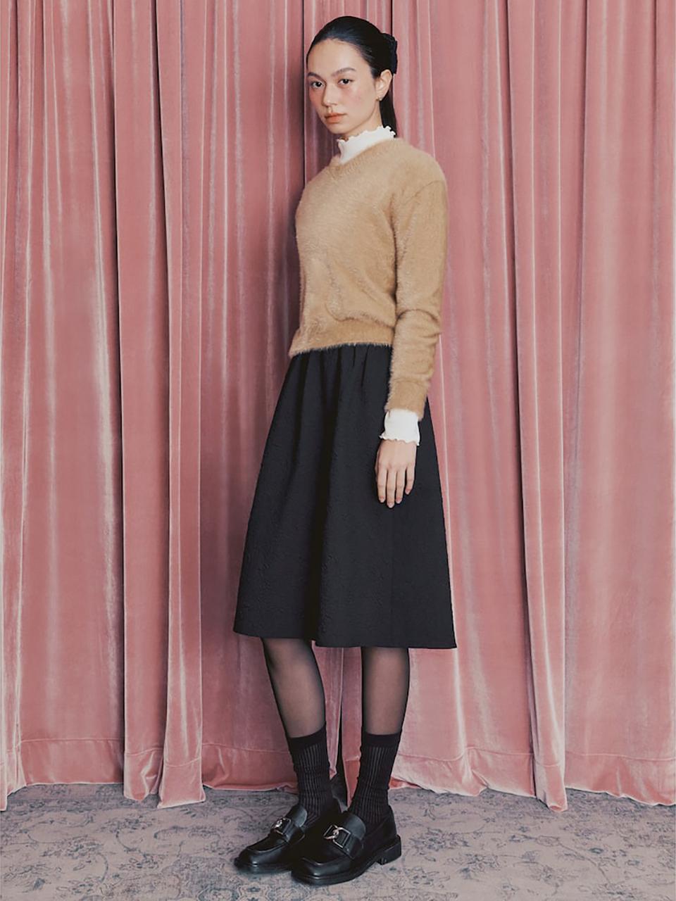 BEANPOLE LADIES [B. my] Crinkle Texture Full Skirt Black