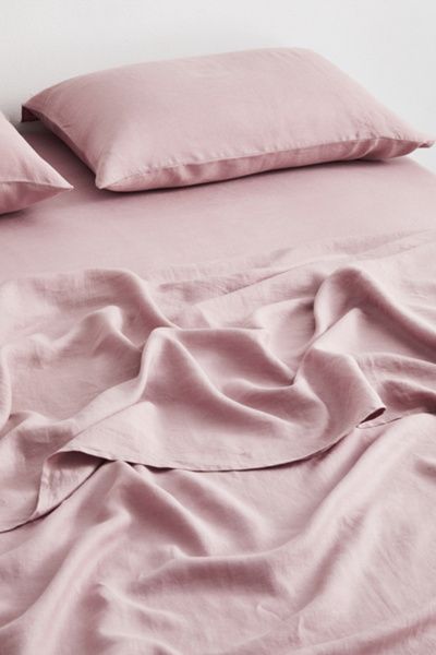 Bed Threads Bed Threads French Flax Linen Sheet Set in Lavender at Urban Outfitters