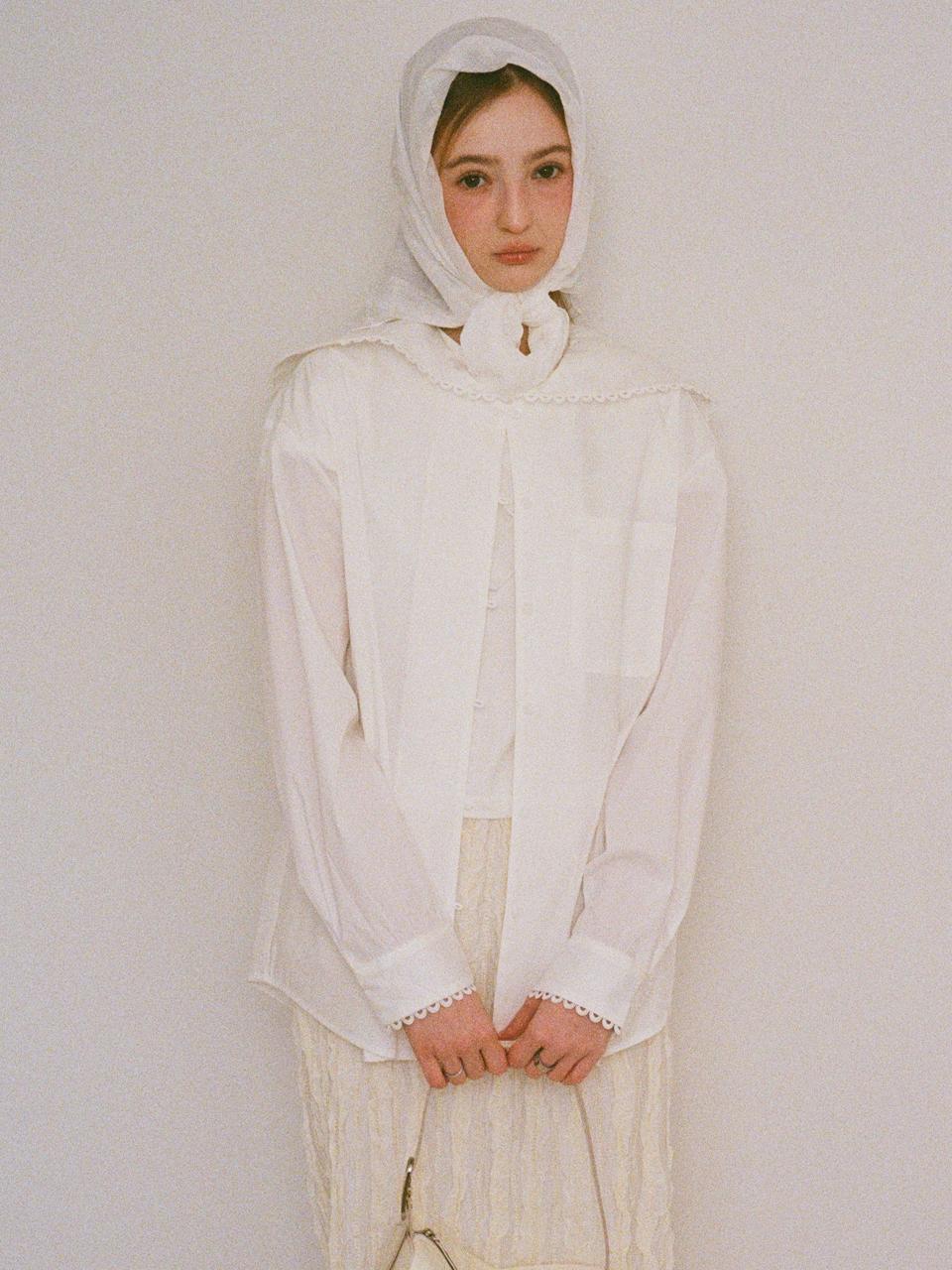 beirut SCALLOP LACE SAILOR BLOUSE [WHITE]