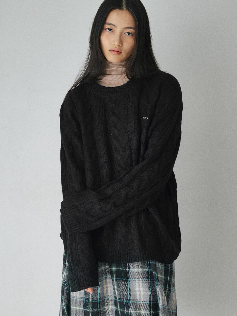BELLOL Solid Cable Round Neck Pullover Knit [BLACK]