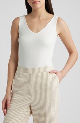 Bernardo Bernardo V-Neck Bodysuit
