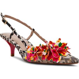 Betsey Johnson Betsey Johnson Baylee Pointed Toe Slingback Pump