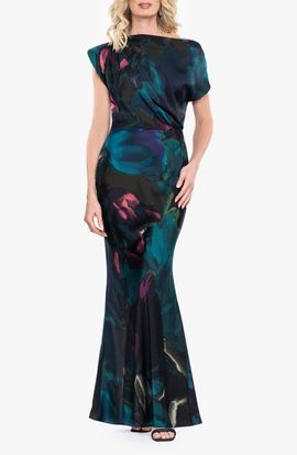 Betsy & Adam Betsy & Adam Floral Print Satin Gown