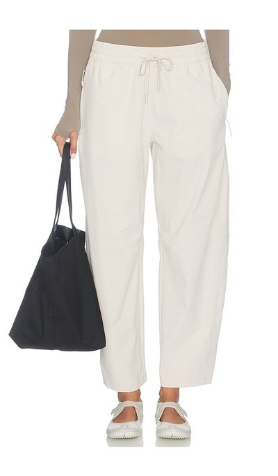 Beyond Yoga Beyond Yoga Peak Barrel Leg Pant