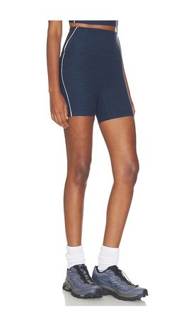 Beyond Yoga Beyond Yoga Spacedye Streamline 5 Short