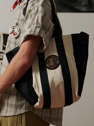 beyondcloset Hand-made Patch Detail Two-way Tote Bag [Black]