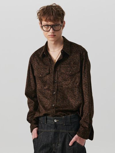 beyondcloset Leopard Pattern Suede Touch Shirt [Brown]