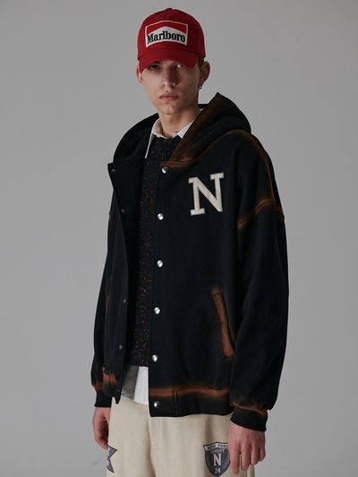 beyondcloset Vintage Leather Patch Cotton Hoodie T-shirt [Black]