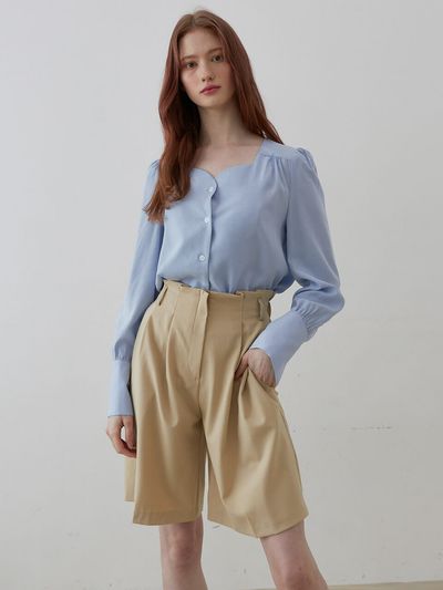 bibyseob Two Tuck Bermuda Pants (Beige)
