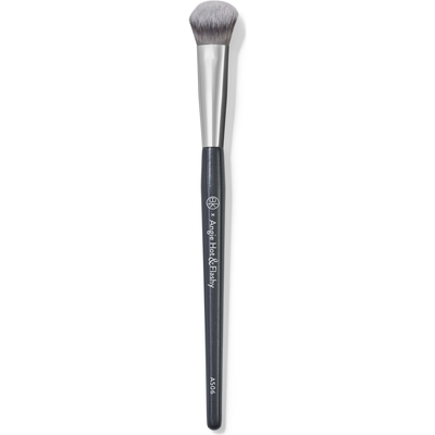 BK Beauty BK Beauty Angie Hot & Flashy A506 Concealer Brush