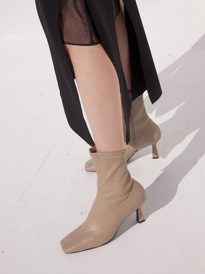 blanc sur blanc Anne Stretch Lamb Skin Boots Beige