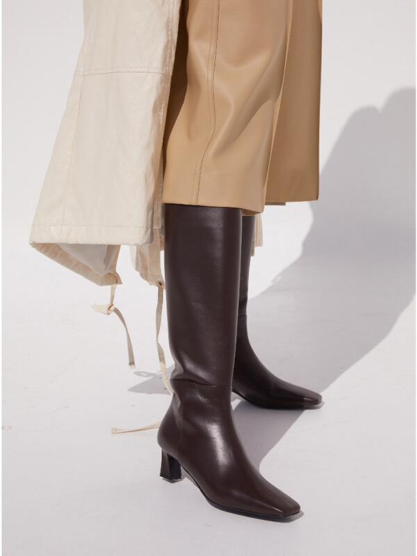 blanc sur blanc Ava Long Boots Leather Brown