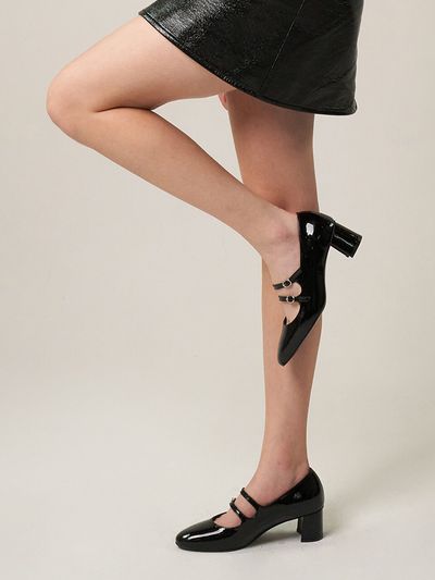blanc sur blanc Carrie Mary Jane Pumps Black