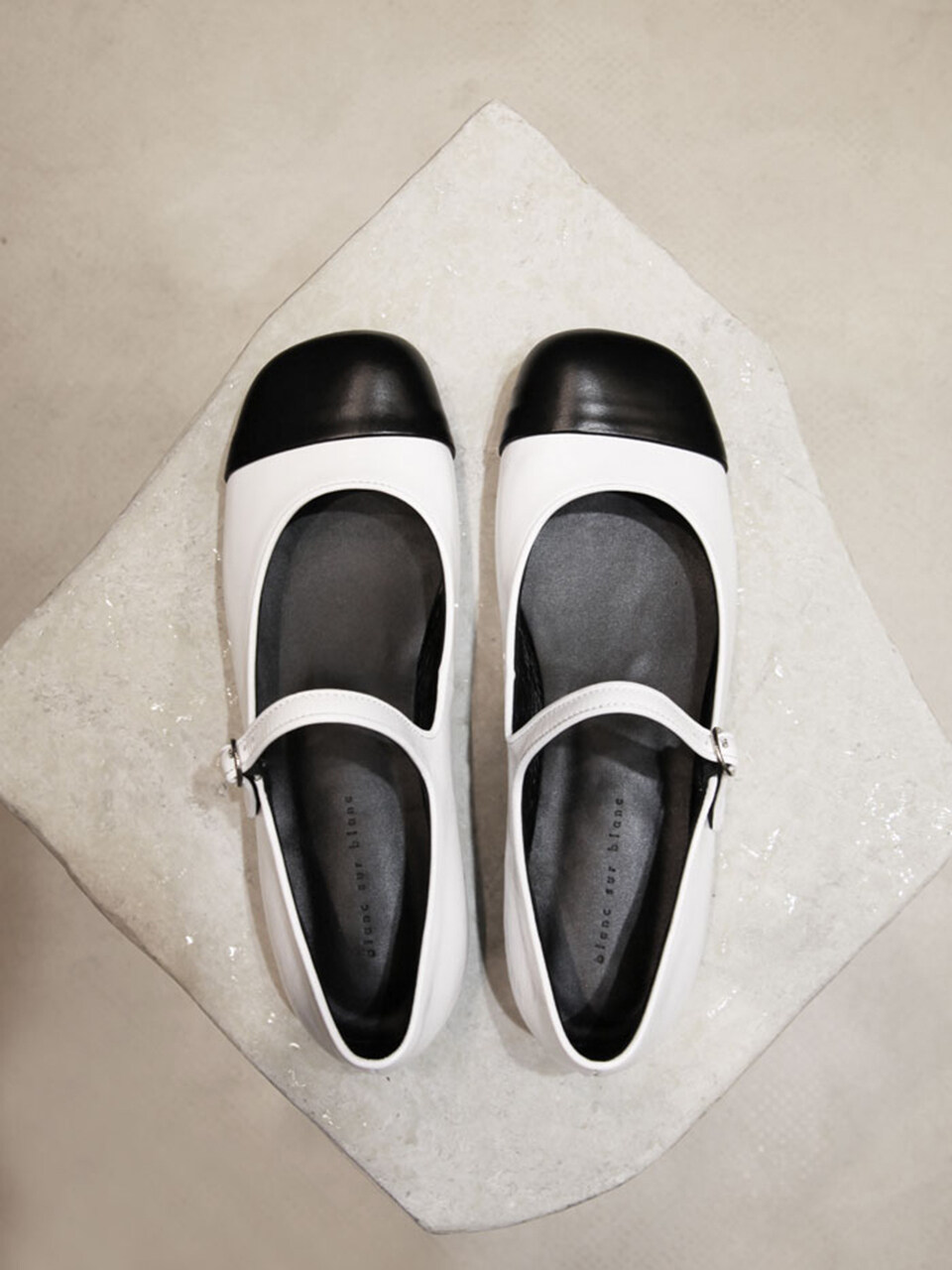 blanc sur blanc Lua Mary Jane Flats Leather_White (Two Tone)