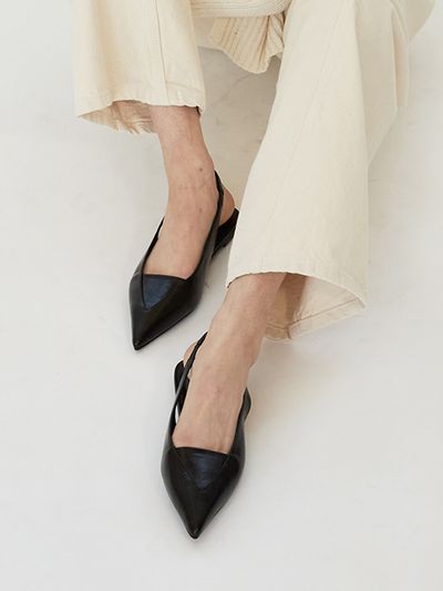 blanc sur blanc Nana Slingback Flats_Leather Black