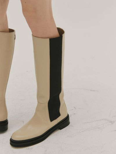 BLANC TOE Basic Long Chelsea Boots - Beige (B21F48)