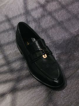 BLANC TOE Glossy Loafer_Black
