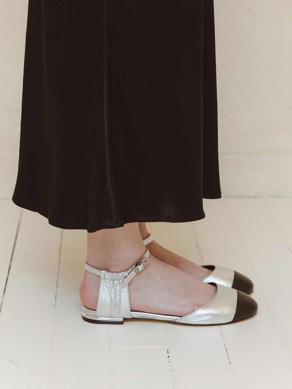 BLANC TOE Safety Pin Mary Jane Flats_Silver