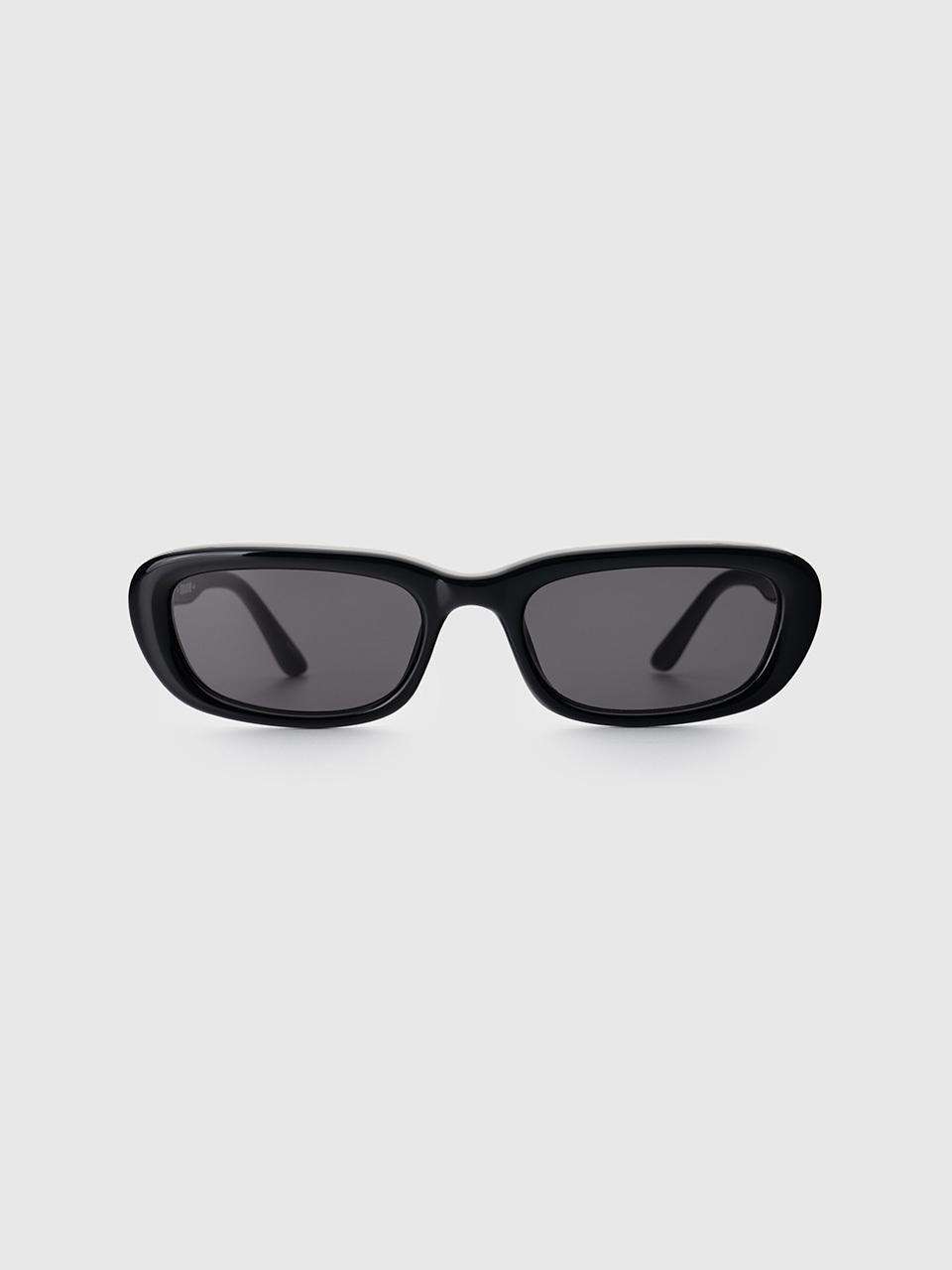 BLUE ELEPHANT Contemporary UV400 Non-Prescription Eyewear [Black]