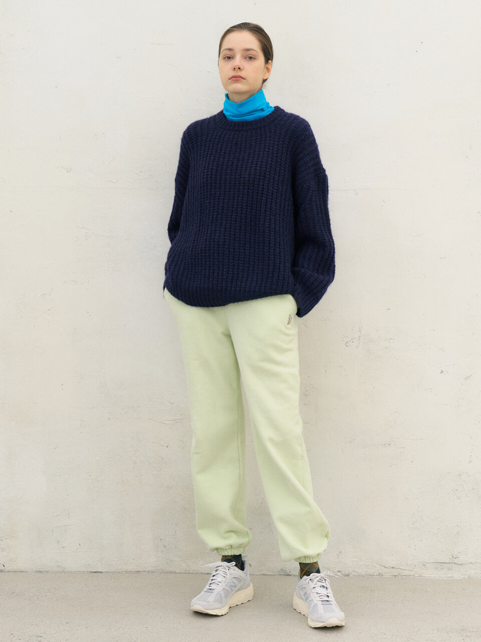 BLUV B Logo Soft Jogger Pants