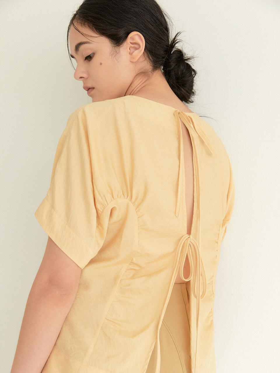 BLUV Back Open Shirring Blouse Light Yellow
