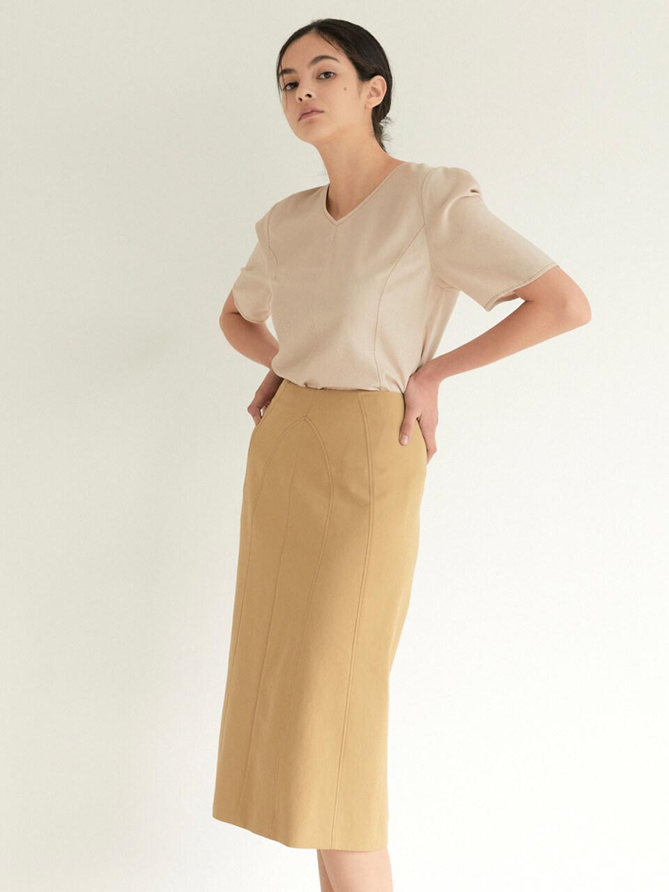 BLUV Curved Cutting Midi Skirt Camel Beige