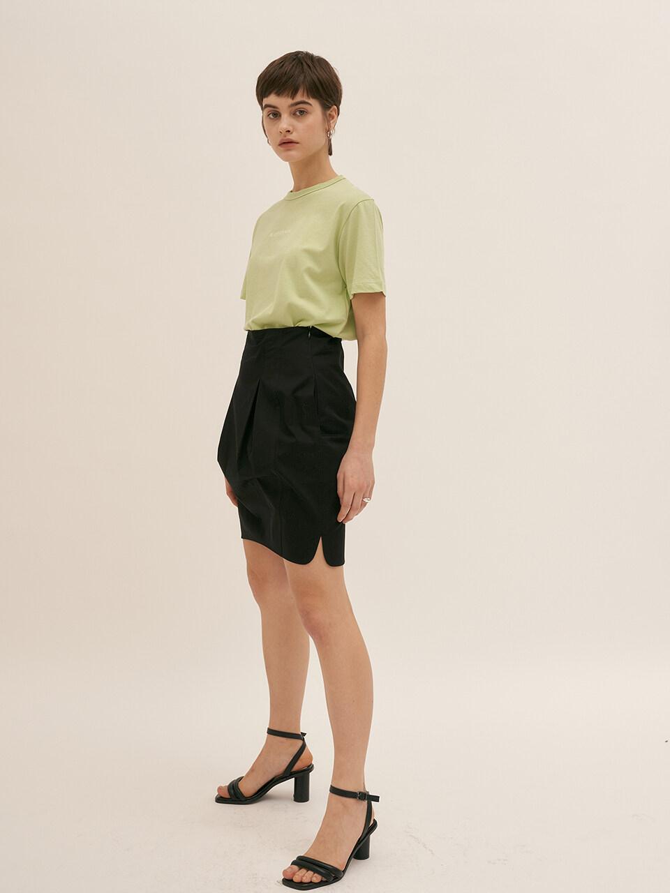 BLUV Pleated Mini Skirt Black