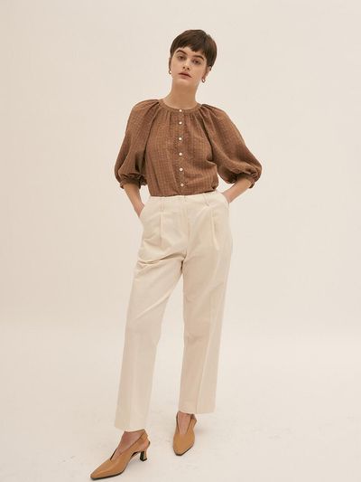 BLUV Pleated Trouser Cream