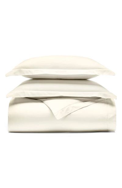 Boll & Branch Boll & Branch Percale Hemmed Duvet Cover & Shams Set