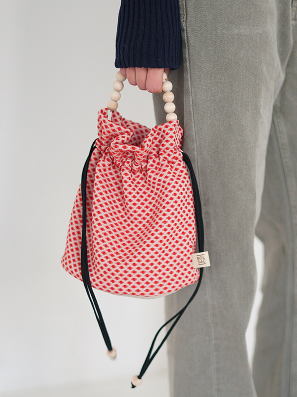 BOLSAC Poppy Bucket Bag _ Cherry