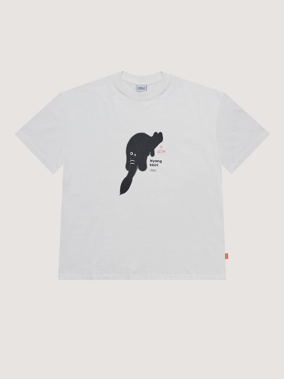 BONATS PALETTE Nyang-kkiri T-shirt [WHITE]