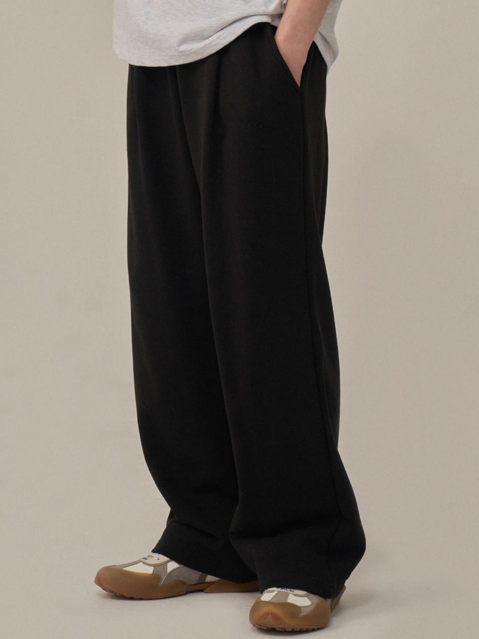 BONATS PALETTE One-Tuck Wide Sweat Pants