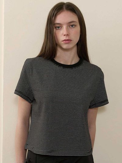 BONATS PALETTE Striped Semi-Crop Short-Sleeve T-shirt [BLACK]
