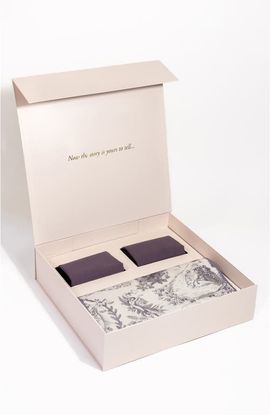 Bond & Grace Bond & Grace The Heroines Table Linens Set