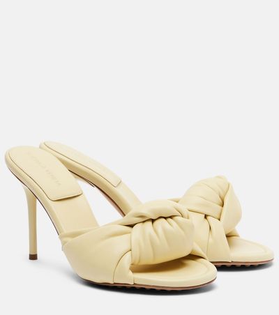 Bottega Veneta Bottega Veneta Cherry leather mules