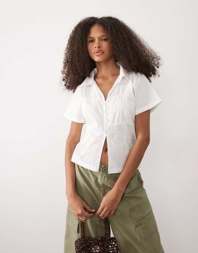 Brave Soul Brave Soul short sleeve shirt with open button detailing in white