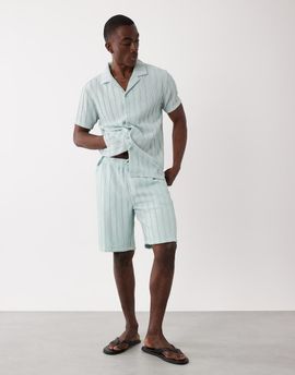 Brave Soul Brave Soul shorts in light blue - part of a set