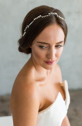 Brides & Hairpins Brides & Hairpins