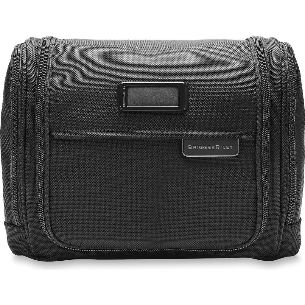 Briggs & Riley Briggs & Riley Baseline Deluxe Hangable Kit