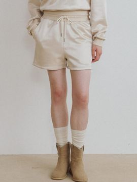 BRILLE MONTHS Shining Shorts [Light Beige]