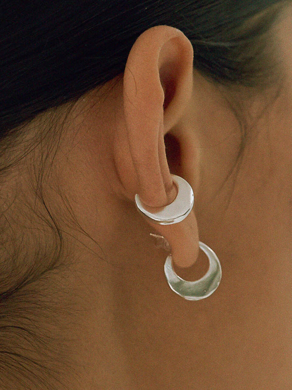 BRILLPIECE Classic moon earcuff