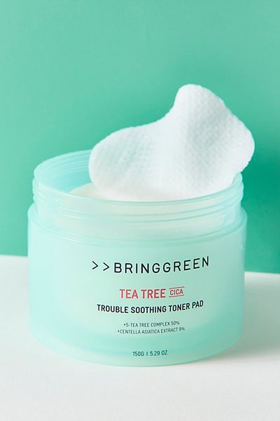 BRING GREEN BRING GREEN Tea Tree Cica Trouble Soothing Toner Pads in Tea Tree Cica at Urban Outfitters