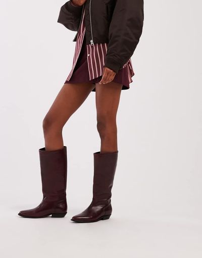 Bronx Bronx Kendra buckle detail riding boots in oxblood-Red
