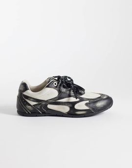 Bronx Bronx Myr-aa sneakers in washed black and off white