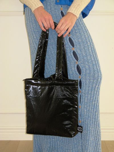 Brookly Padded Bag M_Glossy Black