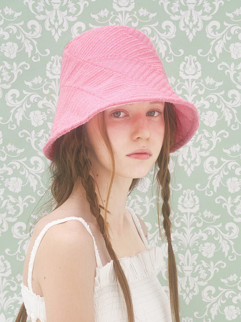 Brown Hat Delicate Pannel Bucket Hat