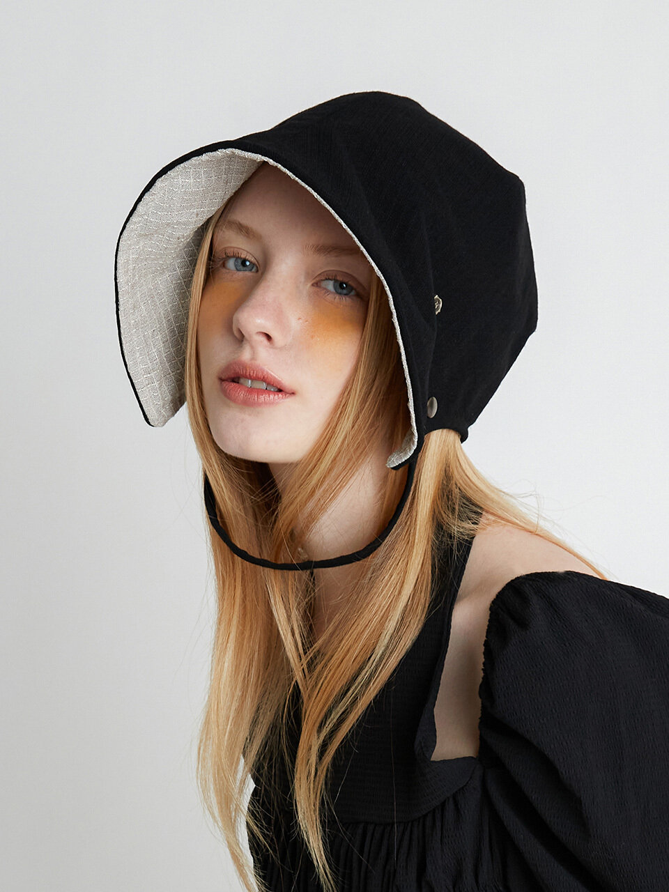 Brown Hat Strap Simple Bonnet